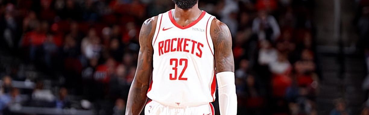 老老实实当吉祥物就好了，火箭为什么还要让这位老将出场呢？